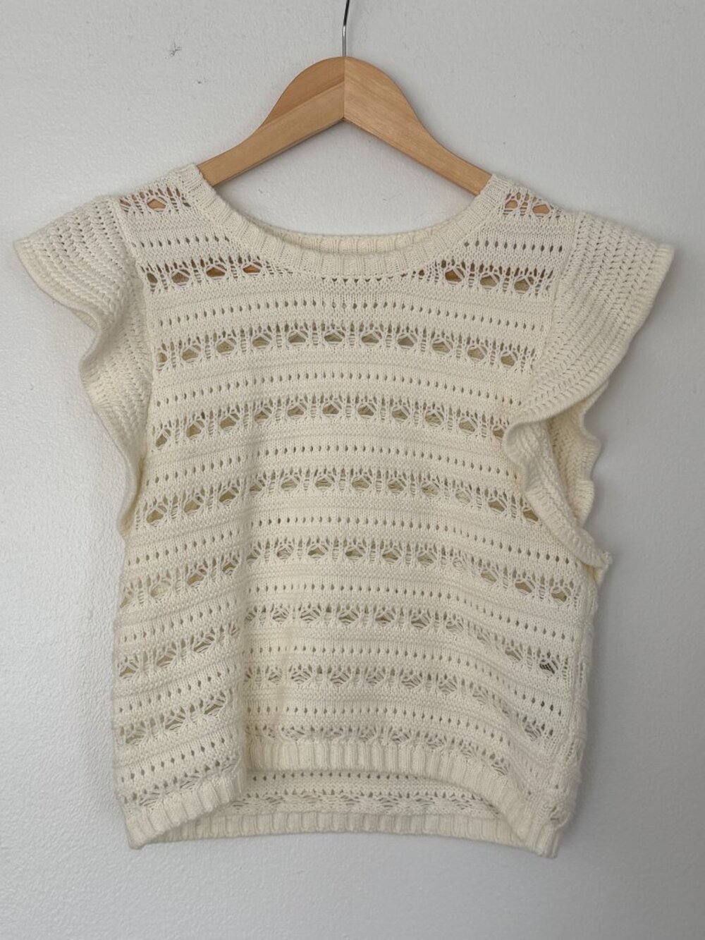 H&M POINTELLE-KNIT TOP IN OFF WHITE SIZE SMALL